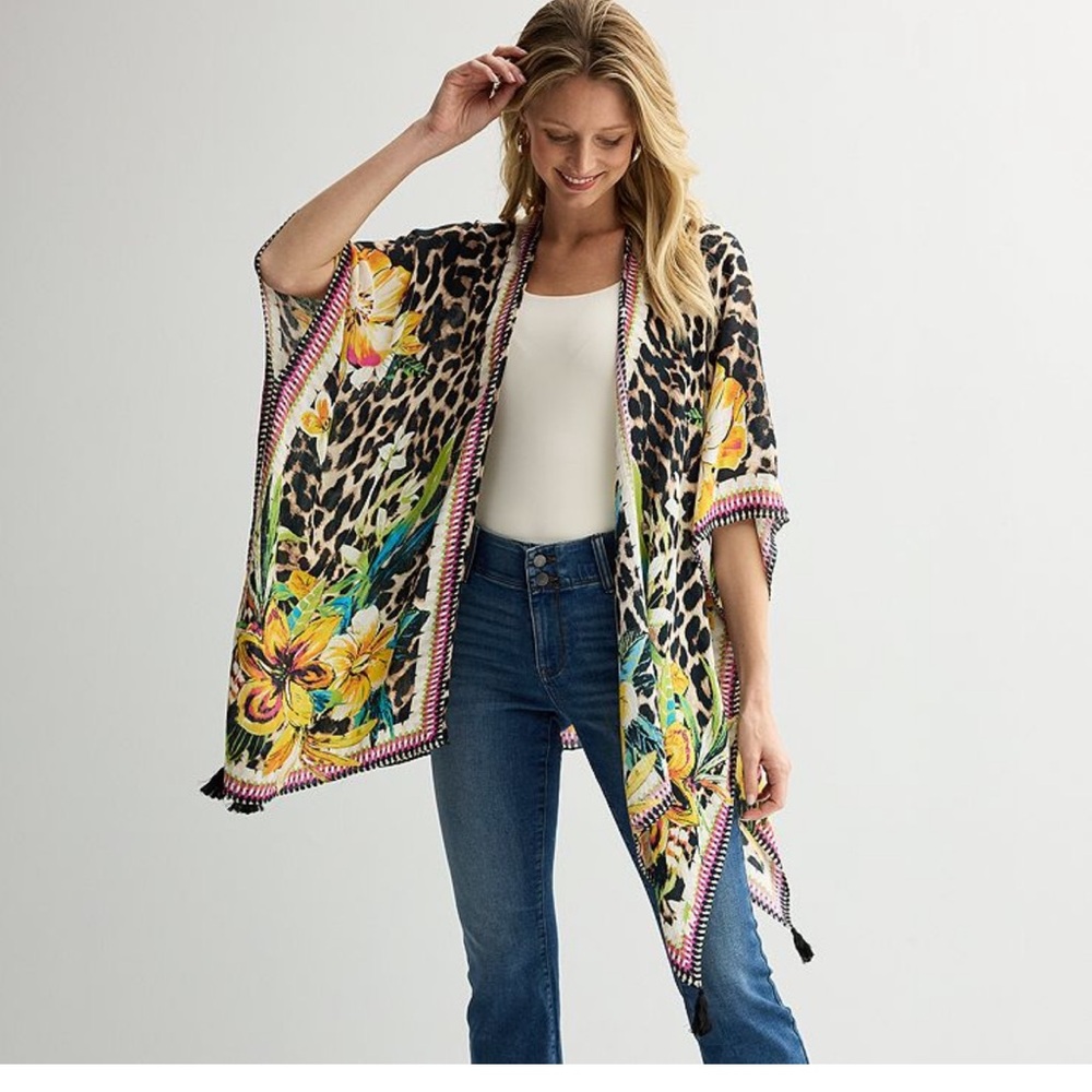 NWOT. Nine West Ruana / Kimono